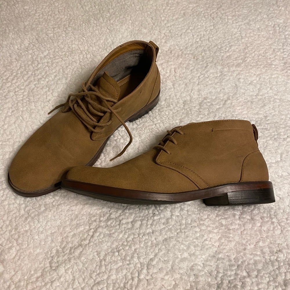 Gap Mens Chukka Boots